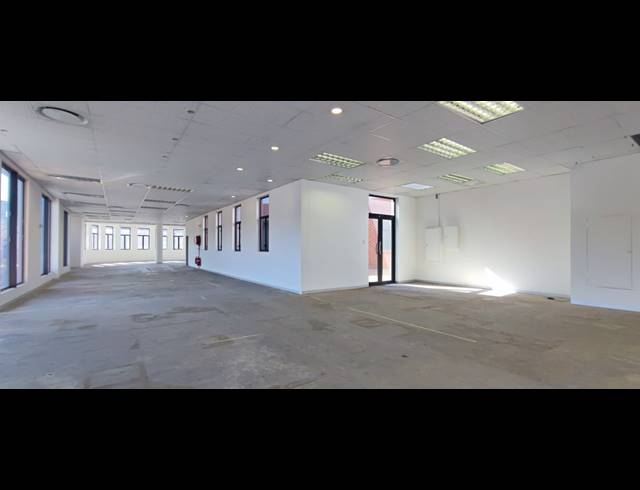 359.70M² OFFICE TO LET IN ZWARTKOP